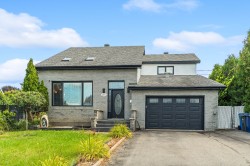 4513 Rue L'Écuyer Laval (Chomedey), QC H7T 2L3