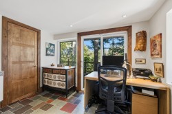 Bureau - 
