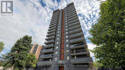206 - 757 VICTORIA PARK AVENUE Toronto, ON M4C 5N8