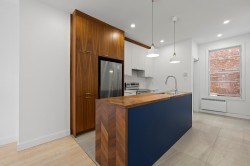 2-378 Rue De Castelnau E. Montréal (Villeray/Saint-Michel/Parc-Extension), QC H2R 1P9