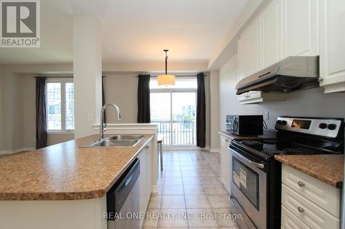 87 HAMMERSLY BOULEVARD , Markham, Ontario L6E 0L1 4