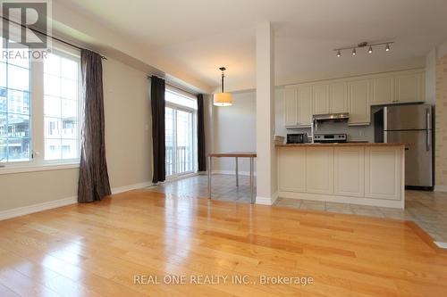 87 HAMMERSLY BOULEVARD , Markham, Ontario L6E 0L1 5