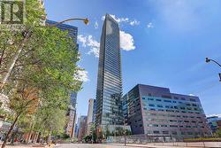 4903 - 832 BAY STREET  Toronto, ON M5S 1Z6
