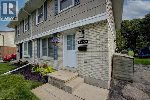 426A DUNVEGAN Drive  Waterloo, ON N2K 2C7