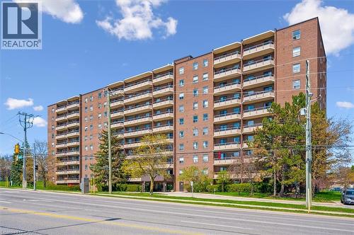 1100 COURTLAND Avenue E Unit# 302  Kitchener, ON N2C 2H9