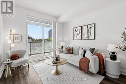 220 - 68 CANTERBURY PLACE Toronto, ON M2N 0H8