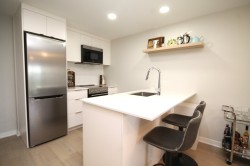 505-5227 Boul. Décarie Montréal (Côte-Des-Neiges/Notre-Dame-De-Grâce), QC H3W 3C2