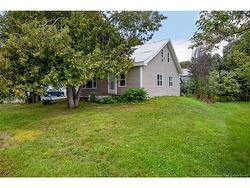 79 Floral AVE  Sussex, NB E4E 1L7