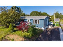 18 Seaward CRES Saint John, NB E2P 1E8