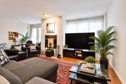 Salon - 