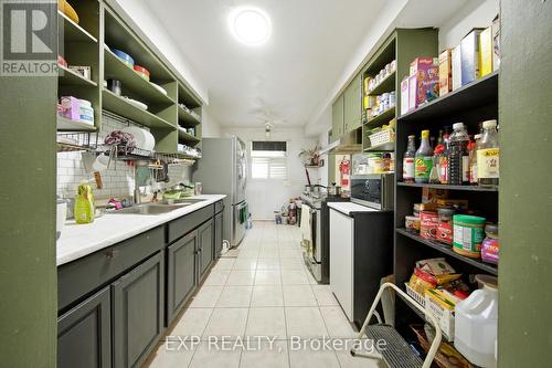 8 - 275 Manse Road, Toronto, ON 