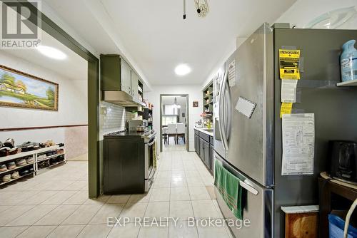 8 - 275 Manse Road, Toronto, ON 