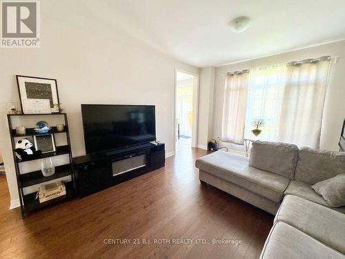 2233 LOZENBY STREET , Innisfil, Ontario L9S 0M8 4