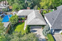 4 RAVENSCREST DRIVE Toronto, ON M9B 5M7