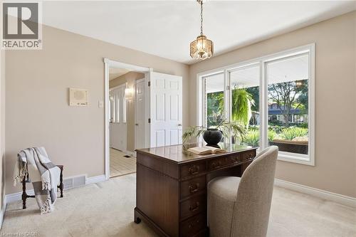 527 Anndale Court, Waterloo, ON 