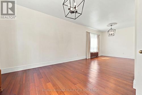 Hardwood flooring throughout. - 8 Trafalgar Street, St. Catharines (Downtown), ON 