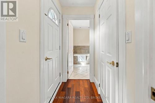 Second floor hallway - 8 Trafalgar Street, St. Catharines (Downtown), ON 