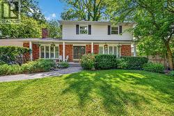 915 DORCHESTER DRIVE  Sarnia, ON N7V 3A2