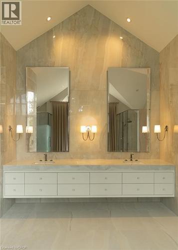 Primary Ensuite Bathroom - 3320 Guelph Line, Burlington, ON 