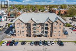 90 MURRAY STREET Unit# 305 Amherstburg, ON N9V 4B9