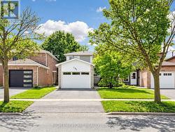 131 CASTLE ROCK DRIVE  Richmond Hill, ON L4C 6A1