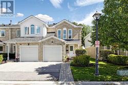 74 HEATHCLIFFE SQUARE Brampton, ON L6S 5R4