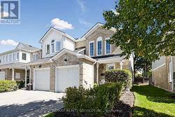 74 HEATHCLIFFE SQUARE Brampton, ON L6S 5R4
