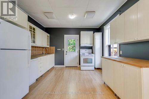 Unit 2 - Kitchen - 100 Grant Avenue, Hamilton, ON 