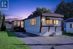 4 BRIDLE PATH Rideau Lakes, ON K7A 4S5