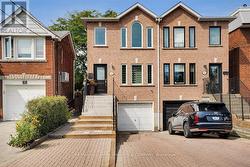 50 DUNKIRK ROAD  Toronto, ON M4C 2M3