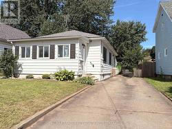 6375 CULP STREET Niagara Falls (Dorchester), ON L2G 2C2