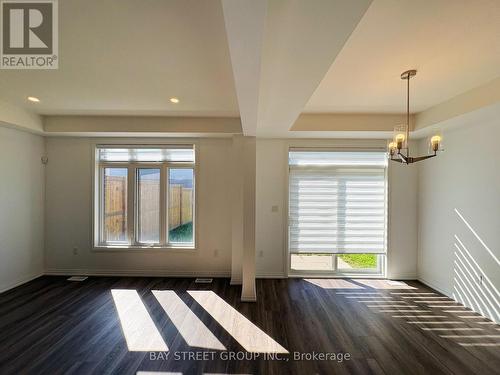 7405 MATTEO DRIVE , Niagara Falls (Brown), Ontario L2H 2Y6 5