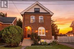 180 SECOND STREET Collingwood, ON L9Y 1G1