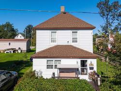530 Main Street Sydney Mines, NS B1V 2K6