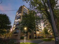 206 6095 Coburg Road Halifax, NS B3H 4K1