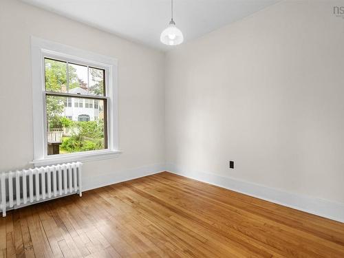 1643 Chestnut Street, Halifax, NS 