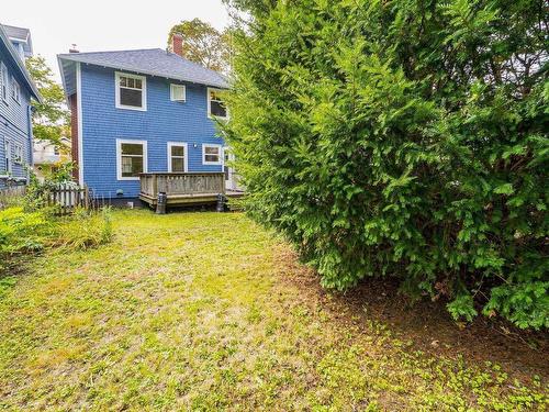 1643 Chestnut Street, Halifax, NS 