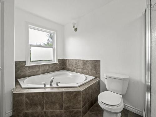 138 Transom Drive, Halifax, NS 