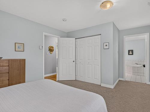 24 Bridgeview Drive, Halifax, NS 
