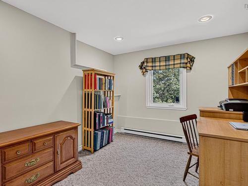 24 Bridgeview Drive, Halifax, NS 