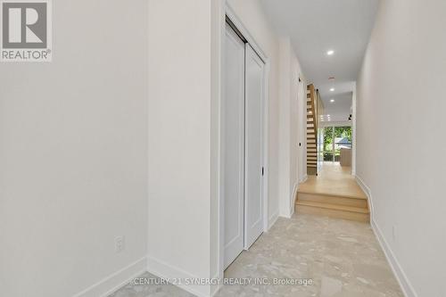 Large entry closet - 83 Boyce Avenue, Ottawa, ON 