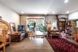 Salon - 