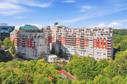 310-18 Concorde Place Toronto, ON M3C 3T9