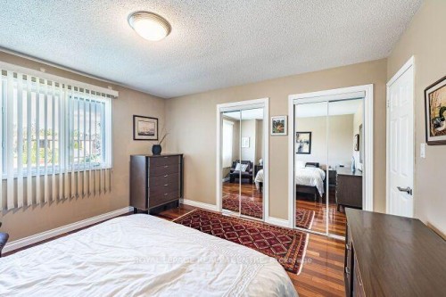 671 Louis Drive, Mississauga, ON 