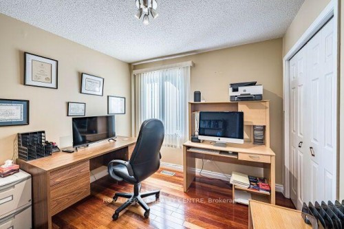 671 Louis Drive, Mississauga, ON 