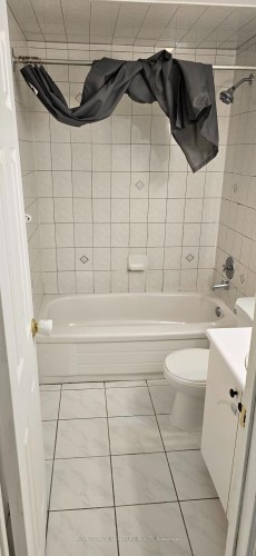 Bsmt-2 Viewmark Drive , Richmond Hill, ON L4S 1C9 5