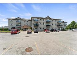 106-44 ROBSON Road Leamington, ON N8H 5E4