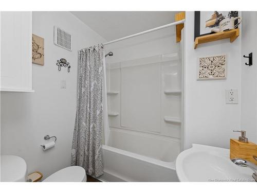 6 Spring St, Petitcodiac, NB 