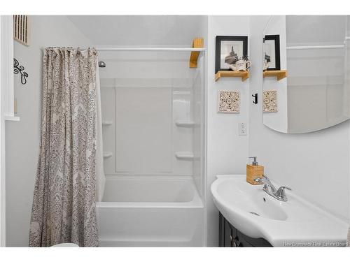 6 Spring St, Petitcodiac, NB 