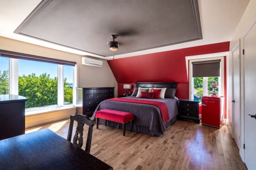 Master Bedroom - 1100 Av. Royale, Québec (Beauport), QC 